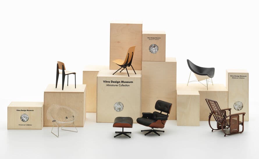 Miniature Eames LCM