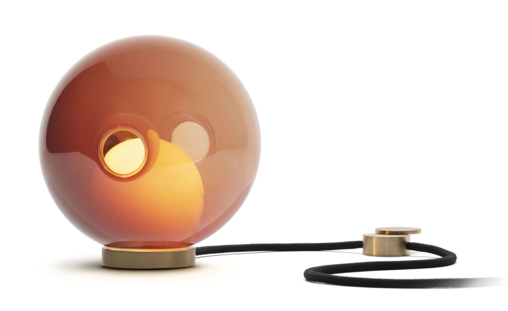 Bocci 28t Table Lamp / LED - 2500K / brass / opaque red 2