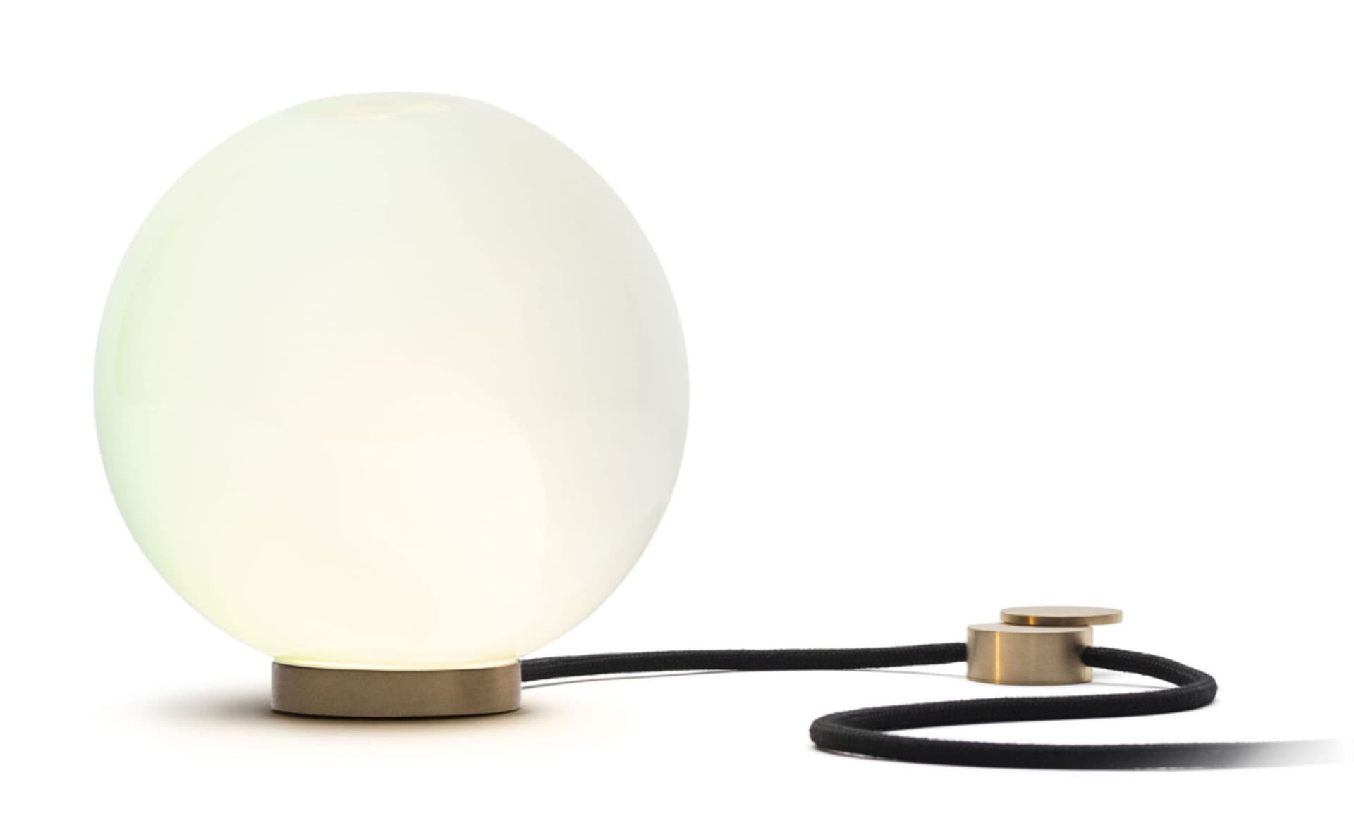 Bocci 28t Table Lamp / LED - 2500K / brass / opaque green 3