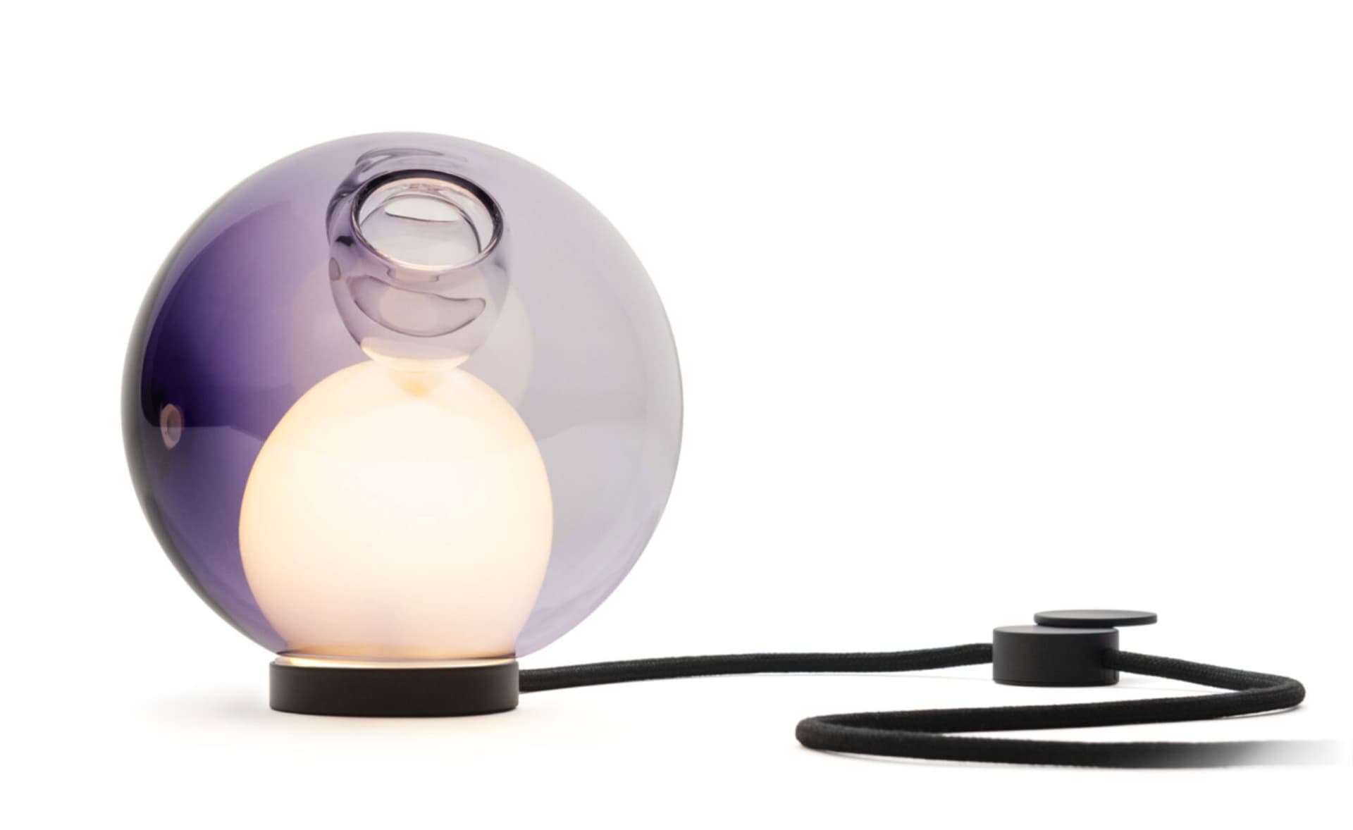 Bocci 28t Table Lamp / LED - 2500K / black / translucent purple 2