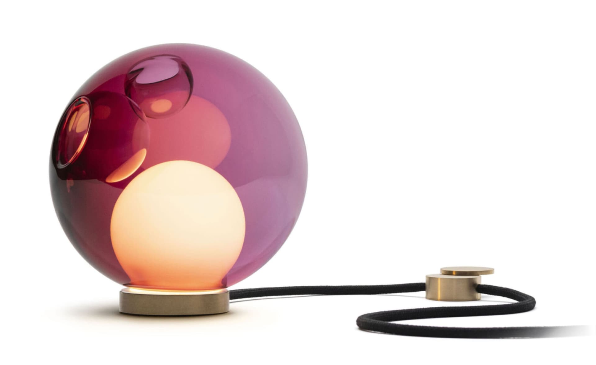 Bocci 28t Table Lamp / LED - 2700K / brass / translucent pink 2
