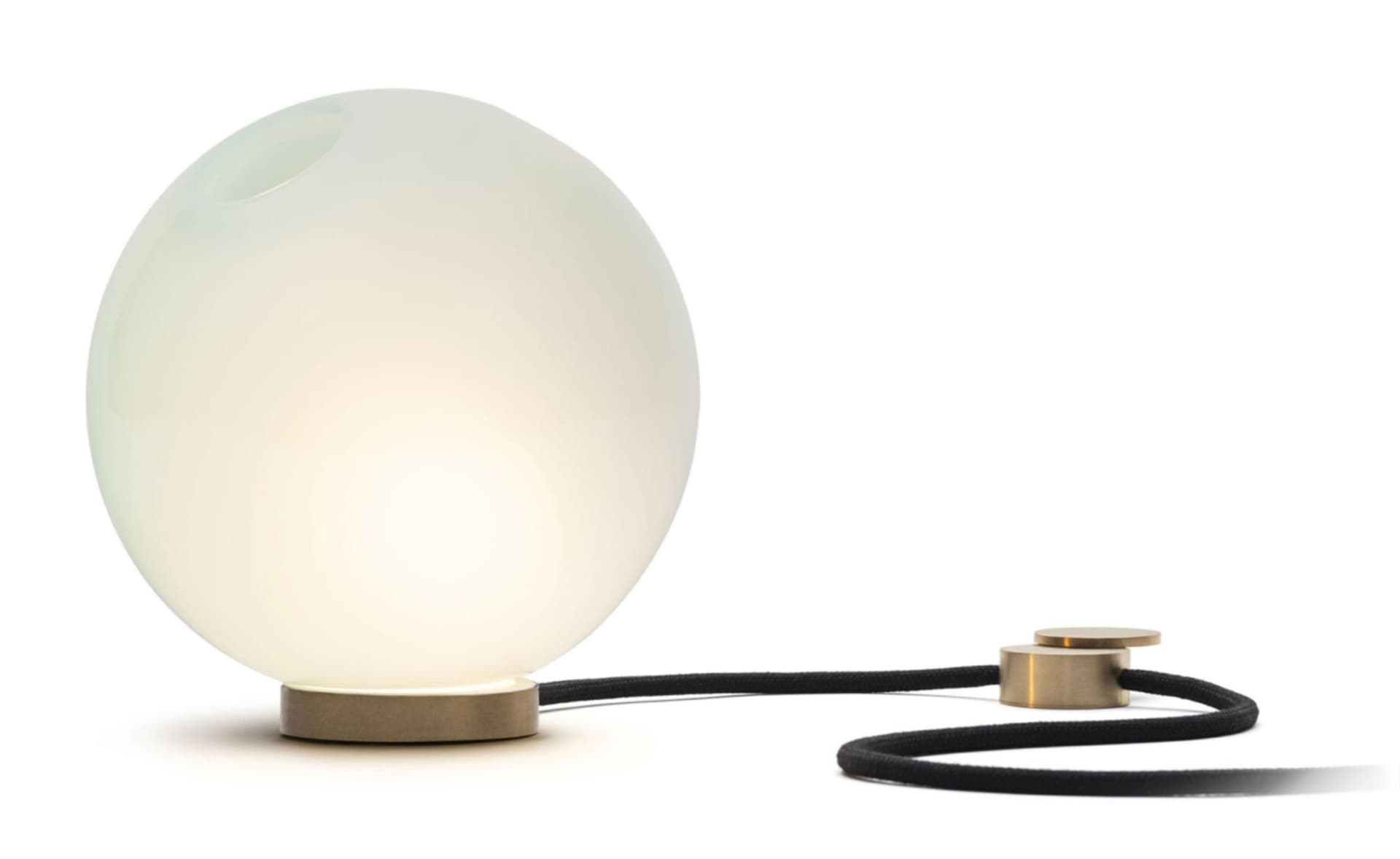 Bocci 28t Table Lamp / LED - 2700K / brass / opaque blue 2