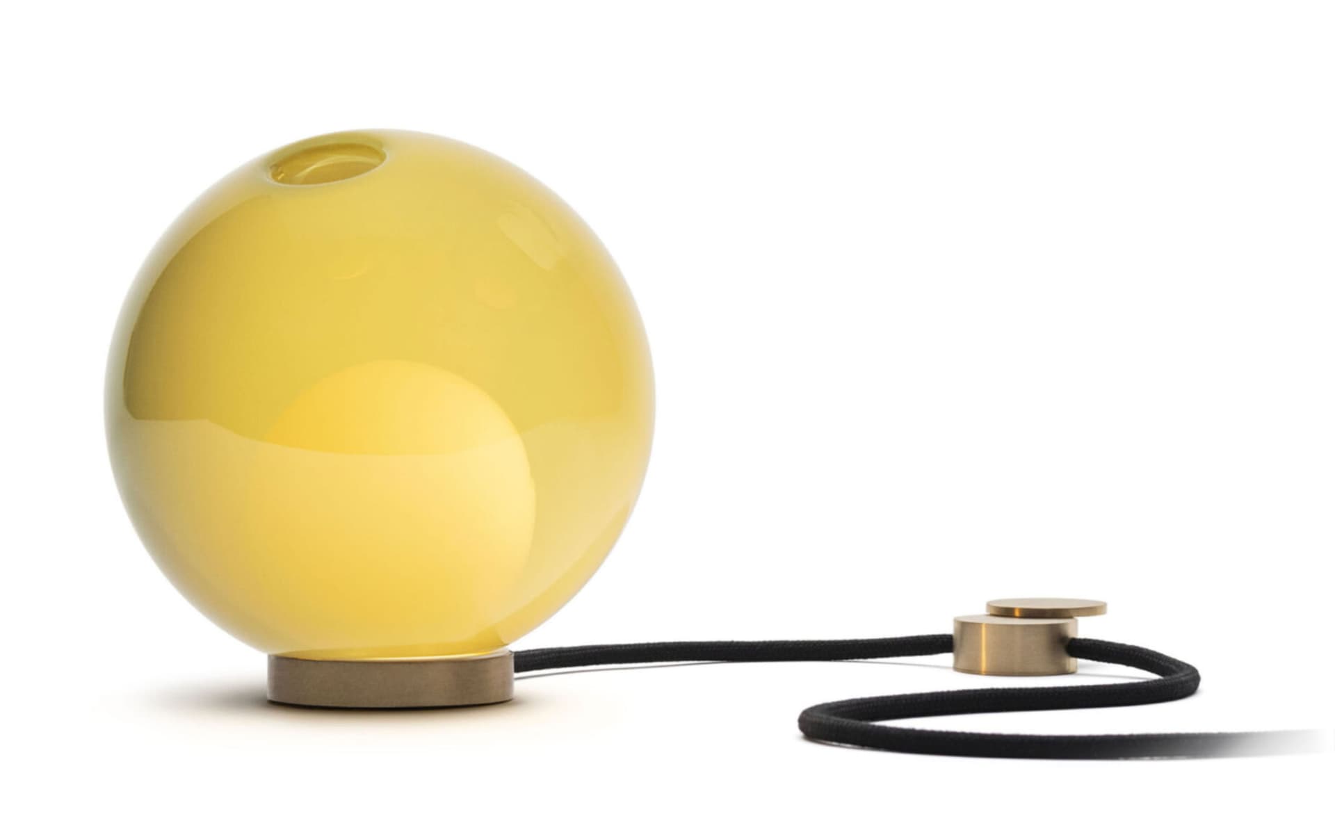 Bocci 28t Table Lamp / LED - 2700K / brass / opaque green 7