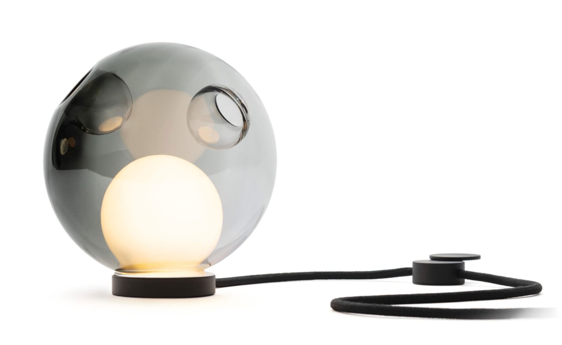 Bocci 28t Table Lamp / LED - 2700K / black / translucent grey 1