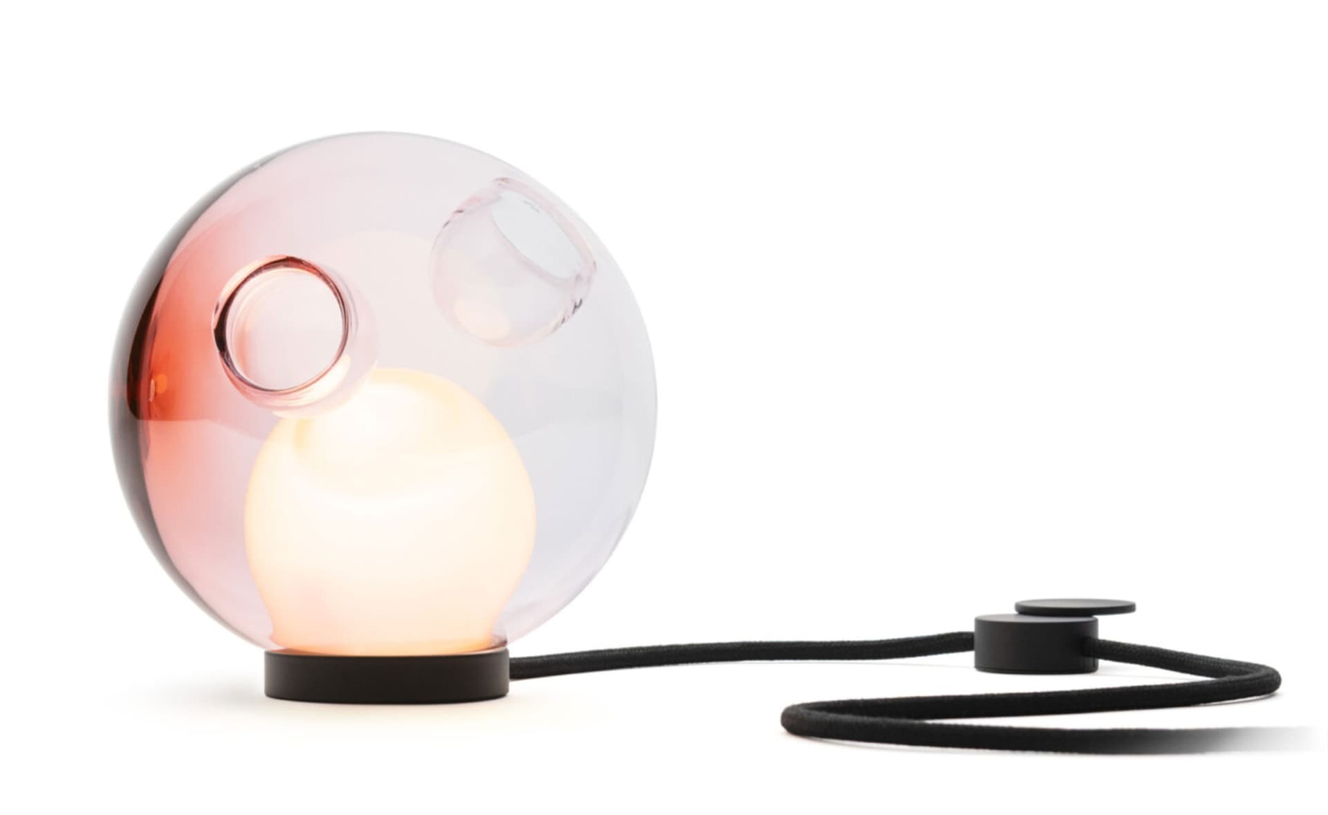Bocci 28t Table Lamp / LED - 2700K / black / translucent pink 1