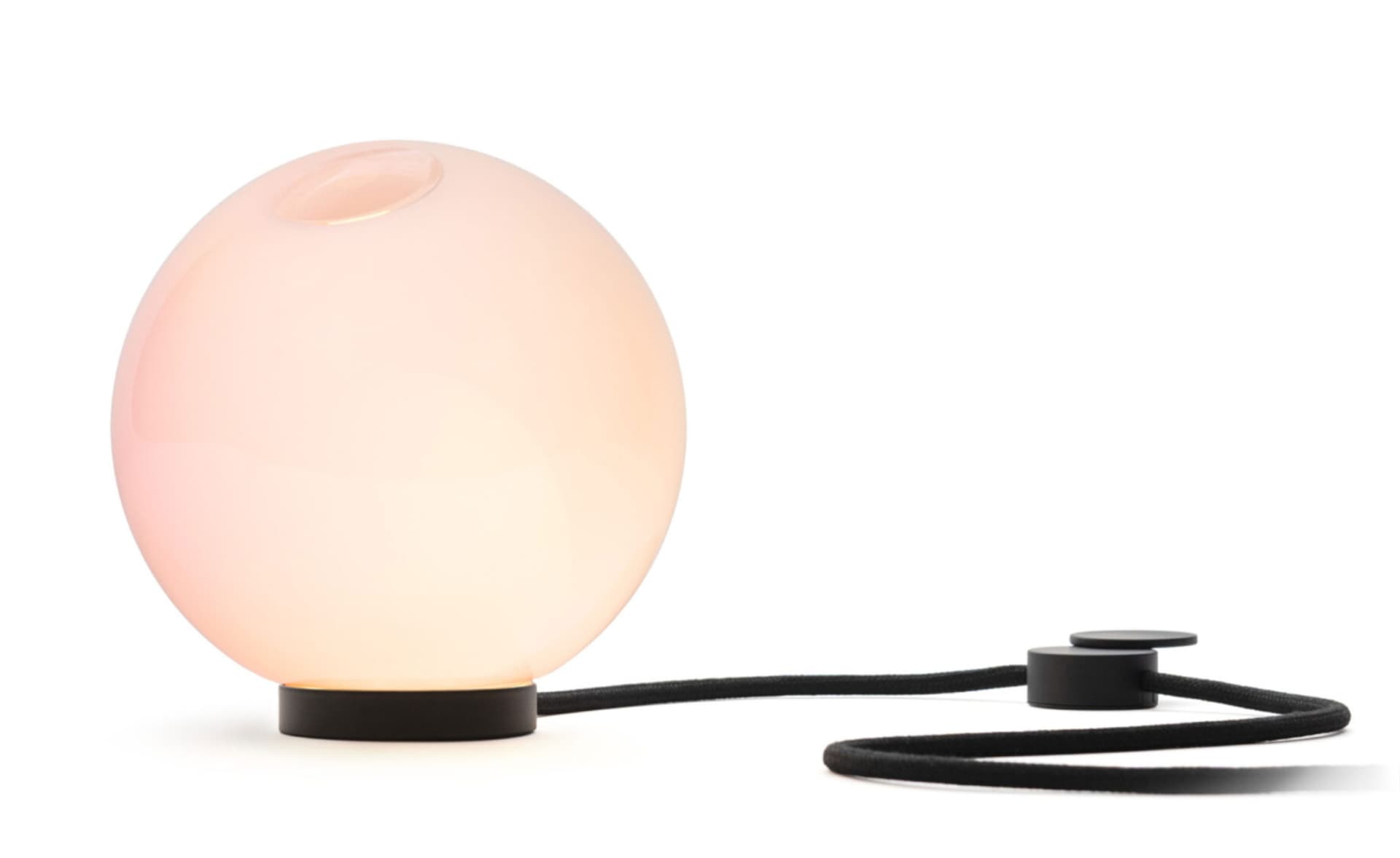 Bocci 28t Table Lamp / LED - 2700K / black / opaque pink 2