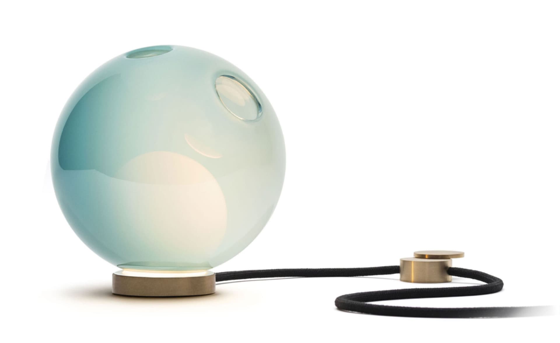 Bocci 28t Table Lamp / LED - 3000K / brass / opaque blue 4