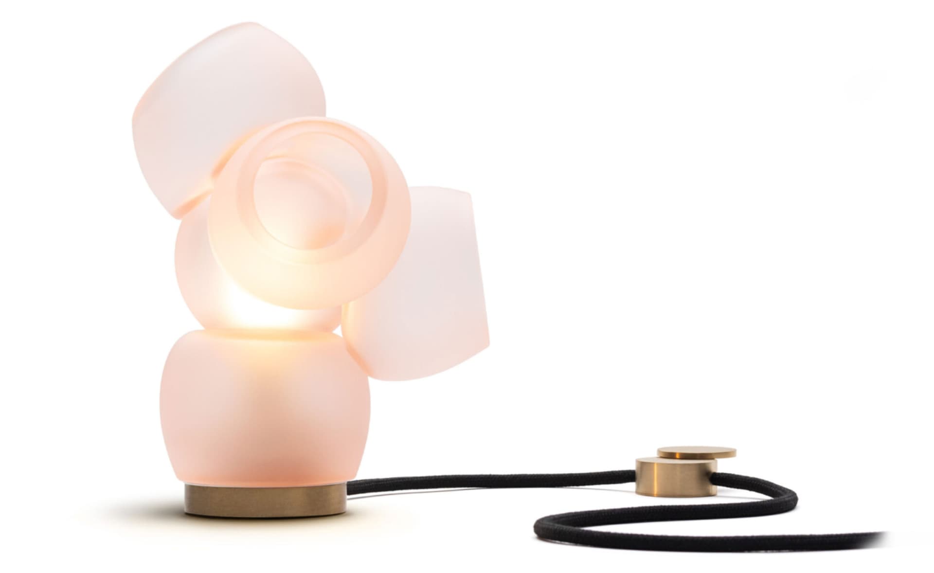 Bocci 100t Table Lamp / LED - 3000K / brass / pink