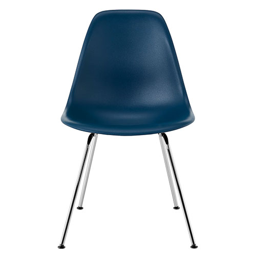 eames plastic side chair by Eames for Herman Miller
